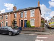 4 bedroom semi detached house to rent 4 bedroom semi detached house to rent