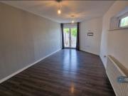 4 bedroom semi detached house to rent