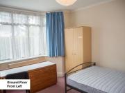 4 bedroom semi detached house to rent