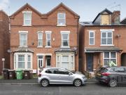 4 bedroom semi detached house to rent