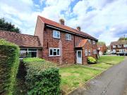 4 bedroom semi detached house to rent