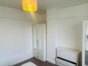 4 bedroom semi detached house to rent