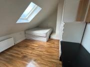 4 bedroom flat to rent