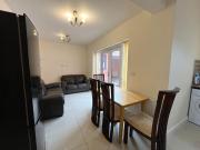 4 bedroom semi detached house to rent