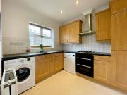 4 bedroom semi detached house to rent