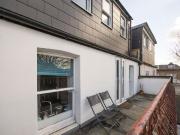 4 bedroom semi detached house to rent