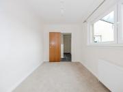 4 bedroom semi detached house to rent