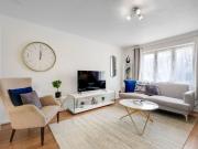 4 bedroom semi detached house to rent