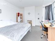 4 bedroom semi detached house to rent