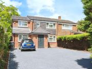4 bedroom semi detached house to rent