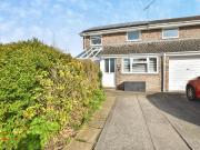 4 bedroom semi detached house to rent