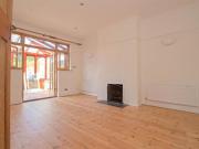 4 bedroom semi detached house to rent