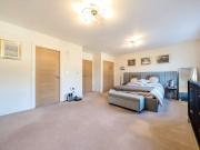 4 bedroom semi detached house to rent