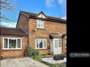 4 bedroom semi detached house to rent