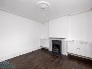 4 bedroom semi detached house to rent