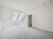 4 bedroom semi detached house to rent