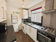 4 bedroom semi detached house to rent