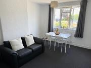 4 bedroom semi detached house to rent