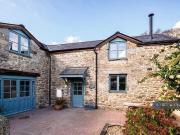 4 bedroom semi detached house to rent