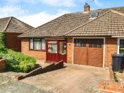 4 bedroom semi detached house to rent