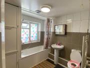 4 bedroom semi detached house to rent