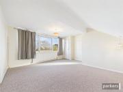 4 bedroom semi detached house to rent