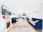 4 bedroom semi detached house to rent