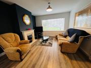 4 bedroom semi detached house to rent