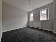 4 bedroom semi detached house to rent