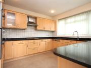 4 bedroom semi detached house to rent