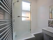 4 bedroom semi detached house to rent