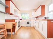 4 bedroom semi detached house to rent