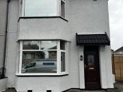 4 bedroom semi detached house to rent
