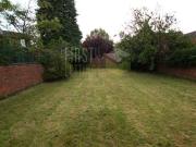 4 bedroom semi detached house to rent