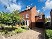 4 bedroom semi detached house to rent