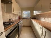 4 bedroom semi detached house to rent