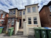 4 bedroom semi detached house to rent