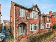 4 Bedroom Semi Detached House to Rent