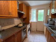 4 bedroom semi detached house to rent