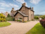 4 Bedroom Semi detached Villa House