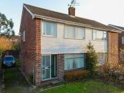 4 bedroom semidetached house for rent in College Road...