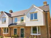 4 bedroom semidetached house for rent in Orchid Grove...