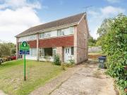 4 bedroom semidetached house for rent in Tenterden Drive...