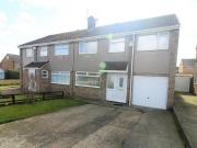 4 bedroom semidetached house for rent in Whinfield Close...
