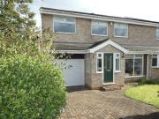 4 bedroom semidetached house for sale in Chatham Close...