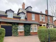 4 bedroom semidetached house for sale in Lime Grove...