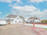 4 bedroom semidetached house for sale in Poyle Road...