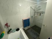 4 bedroom shared house / townhouse, Thorngate Drive