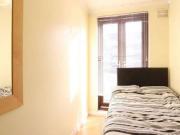 4 Bedroom Shared Living/roommate London London 58323199