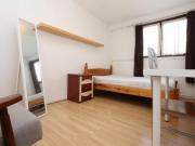 4 Bedroom Shared Living/roommate London London LS90559406